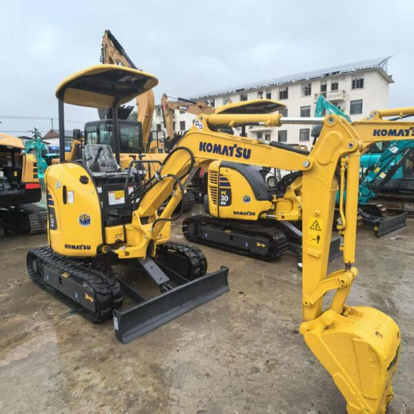 2Ton Komatsu PC20MR Used Excavator Mini Digger PC18 PC35 PC56 PC60 PC70 PC78 PC110 PC120 PC130 PC160